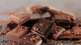Zjedz codziennie kostkę czekolady. Oto dlaczego organizm będzie ci wdzięczny