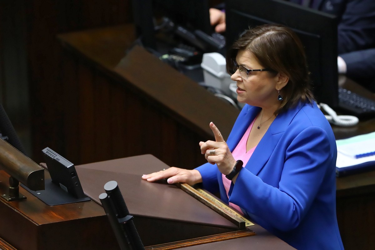 Izabela Leszczyna