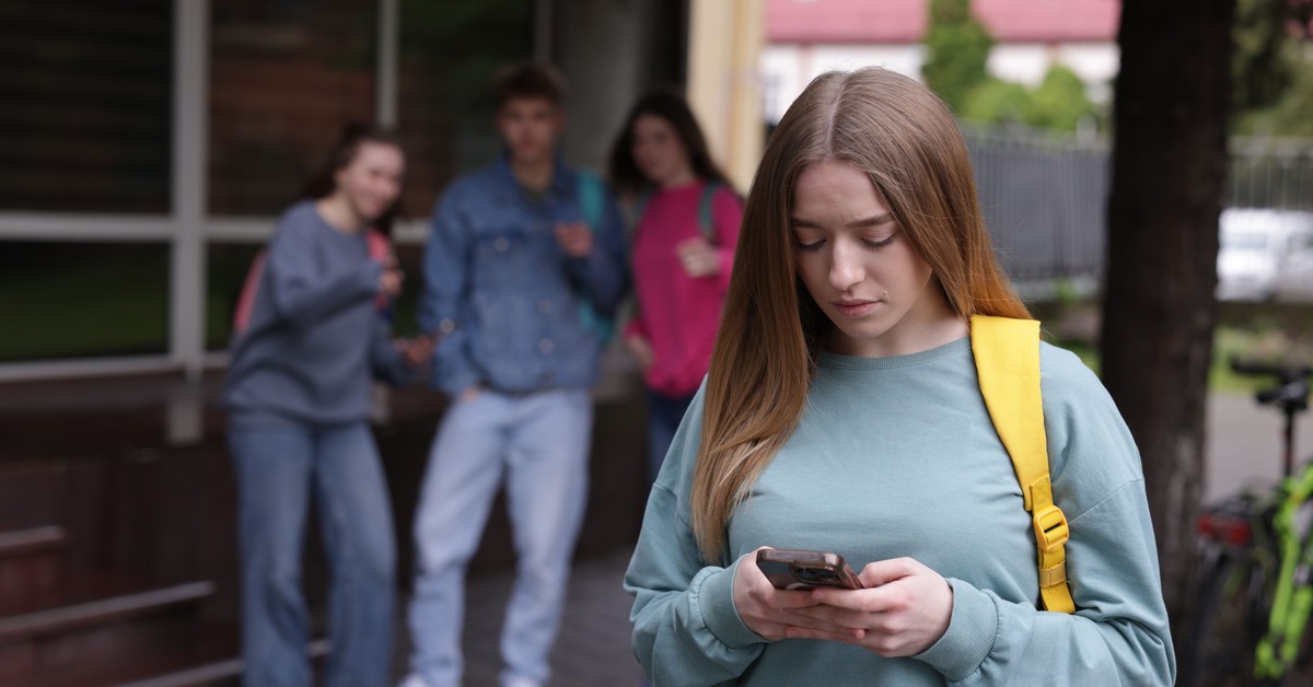 7 853 zł netto z ZUS dla osób do 25. roku życia. Dochód nie ma znaczenia. Złóż wniosek w listopadzie