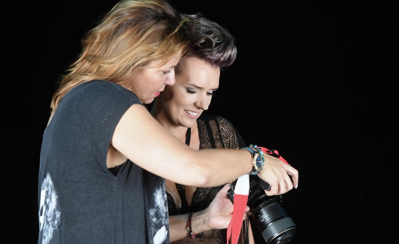 NIEZWYKŁA SESJA ZDJĘCIOWA. PACJENTKI Z NOWOTWORAMI PIERSI