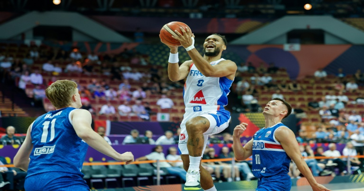Euro de basket : la France écrase l'Islande 114-74 et file en 8es