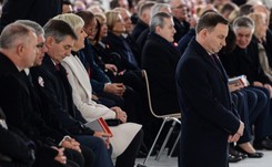 Nominacja generalska dla płk. Ryszarda Kuklińskiego. Prezydent wręczył też odznaczenia państwowe