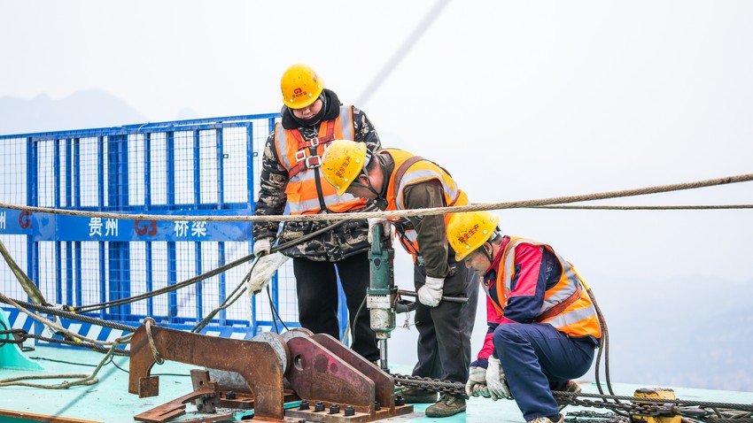 Planirano je da most bude otvoren za saobraćaj u drugoj polovini 2025. godine