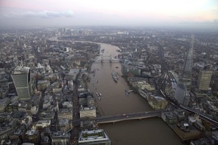 Zachód słońca w Londynie - zdjęcia z lotu ptaka