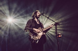 Hozier ma ten sam problem, co Ariana Grande