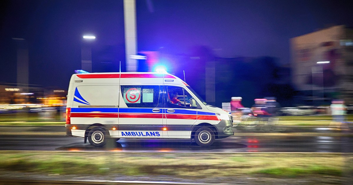 Awaria numeru 999. Problemy z wyjazdami karetek ratownictwa medycznego