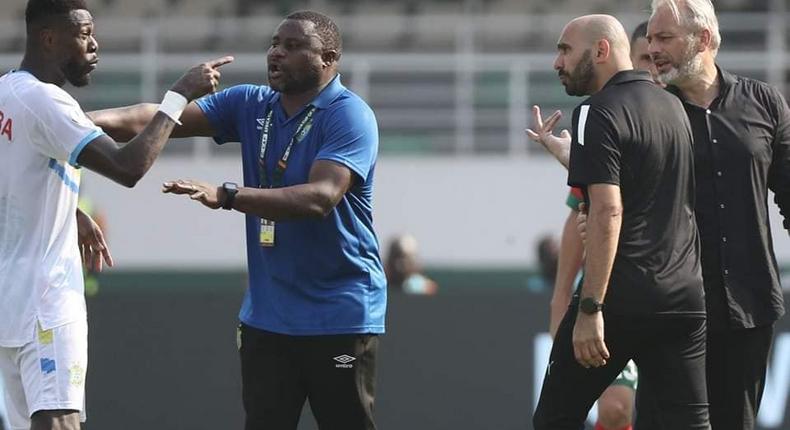 CAN 2023 : Altercation entre Mbemba et Regragui après le match Congo-Maroc