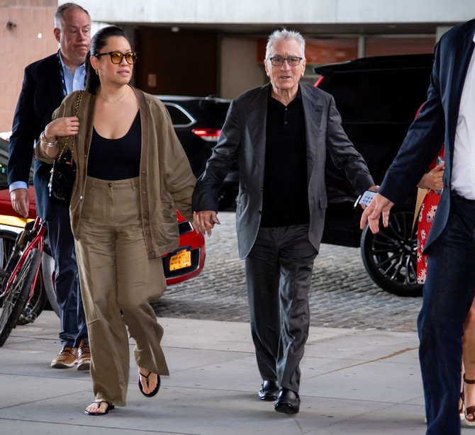 Robert de Niro sa svojom partnerkom Tifani Čen