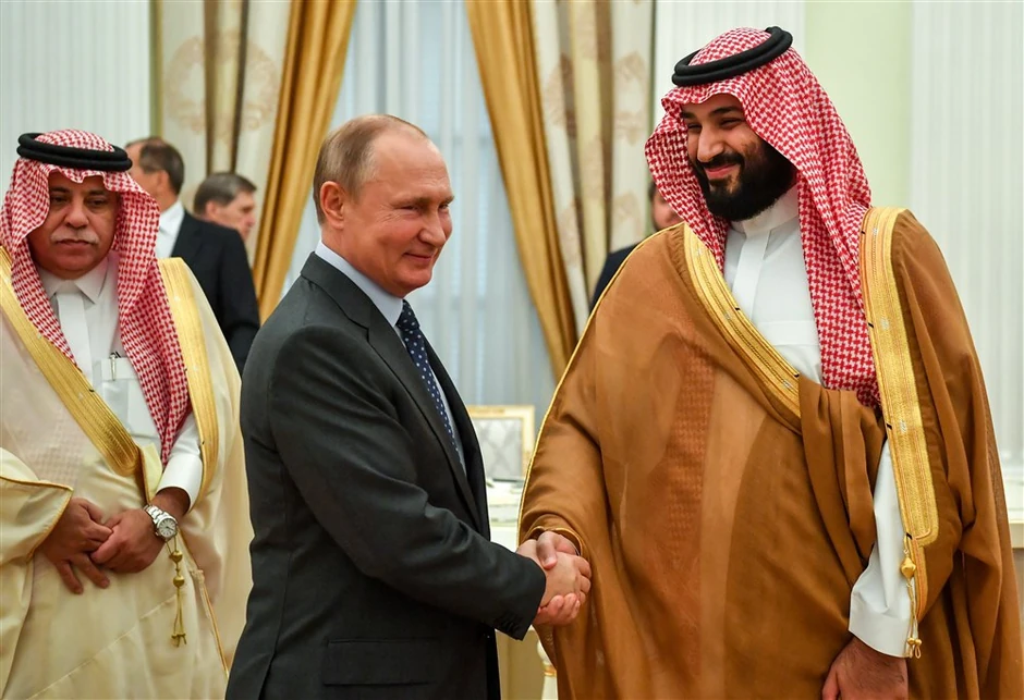 Vladimir Putin i saudijski krunski princ Mohamed bin Salman u Moskvi u junu 2018.