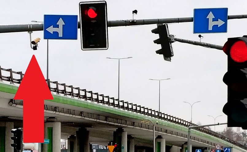 RedLight właśnie przełączono w tryb rejestracji w Białymstoku na skrzyżowaniu ulic Kazimierza Wielkiego, Piastowskiej, gen. Sosabowskiego i gen. Sulika