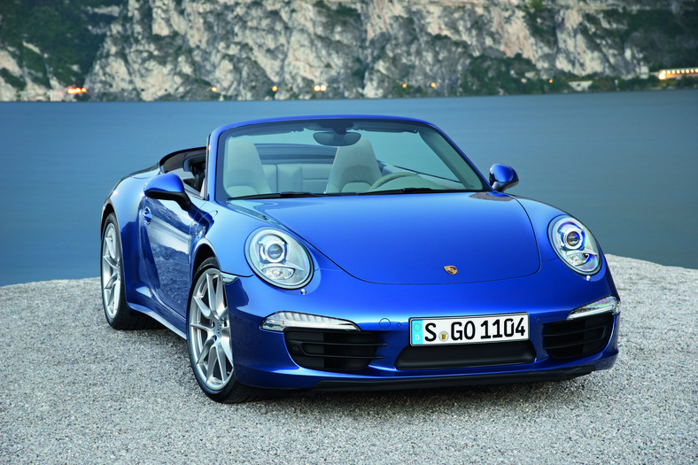 Nowe Porsche 911 Carrera 4/4S