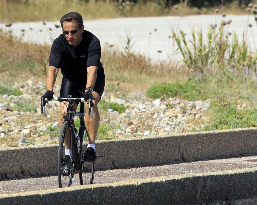 Winę za kraksy na Tourze ponosi... Sarkozy