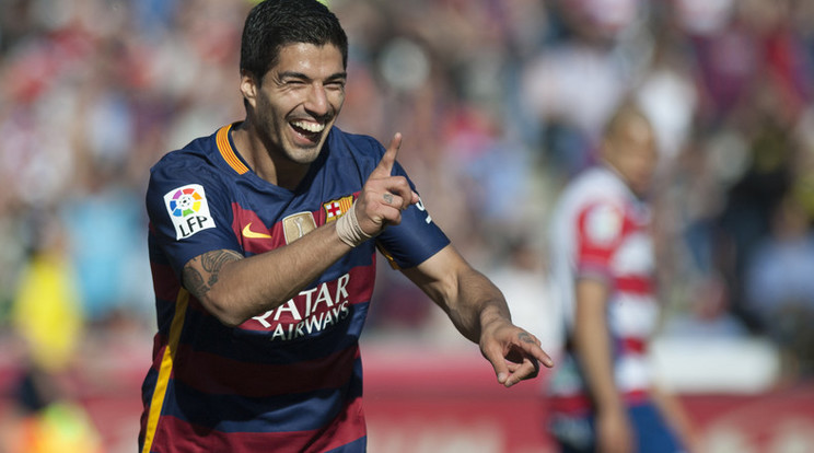 Suarez játék iránti szenvedélye talán a fiatalabbakra is átragad majd /Fotó: AFP