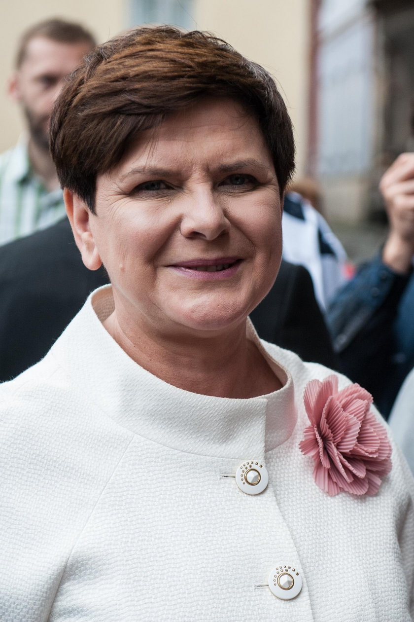 Szydło jednak na prezydenta Warszawy