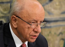 Prof. Chazan oczyszczony z zarzutów. Chce znów być dyrektorem szpitala