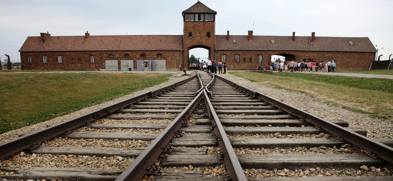 Kto zaprojektował baraki w KL Auschwitz? Absolwent słynnej szkoły Bauhaus