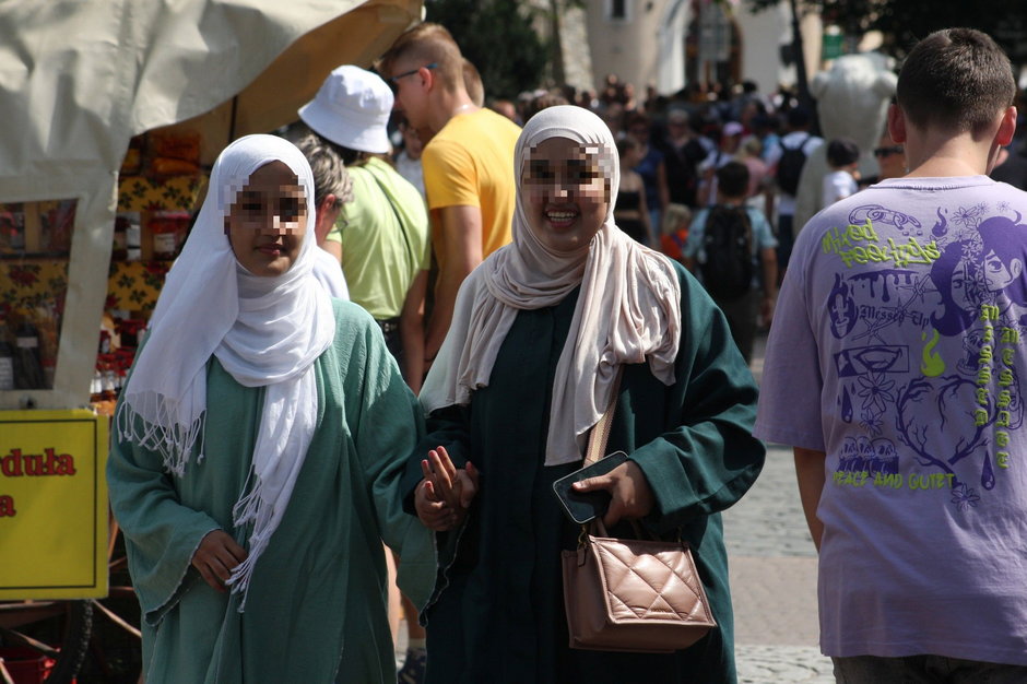 Turyści z Bliskiego Wschodu odpoczywają tłumnie w Zakopanem