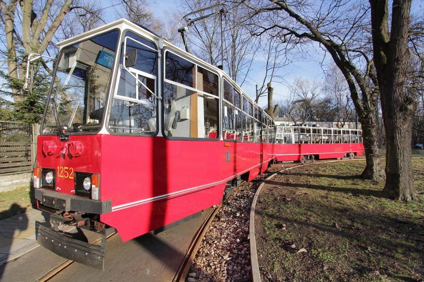 Przejedź się tramwajem sprzed 30 lat