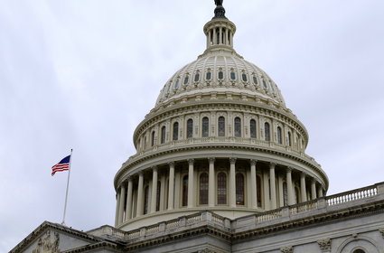 Senat USA zatwierdził pomoc dla Ukrainy, ale to nie koniec