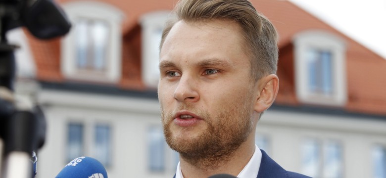 Poseł Nowoczesnej złożył zawiadomienie za hejt w internecie. Poszło o głosowanie ws. praworządności