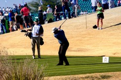 Ćwierć wieku nosił kije za swoim 'panem'. Słynny golfista rozstał się ze swym pomocnikiem