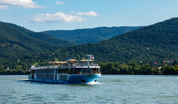 Rečni kruzer