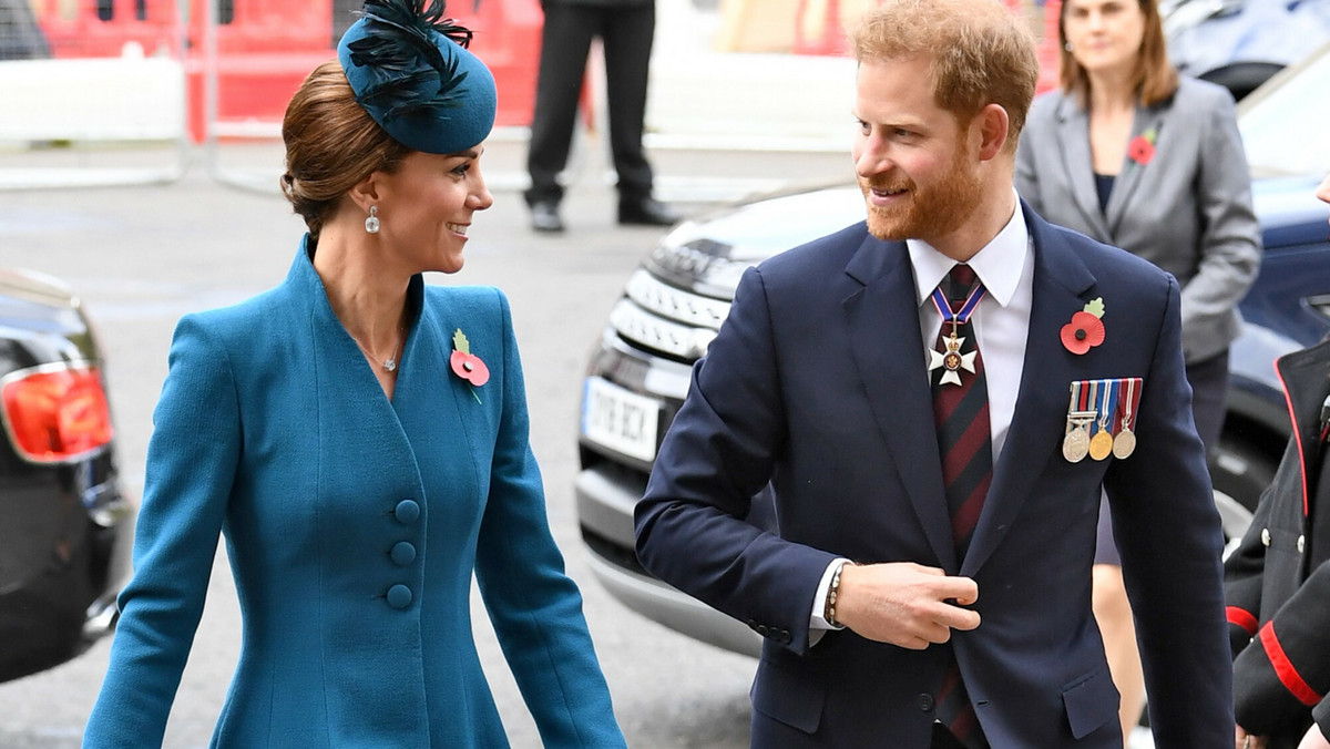 Księżna Kate wspiera księcia Harry'ego. Media spekulują o potajemnych rozmowach
