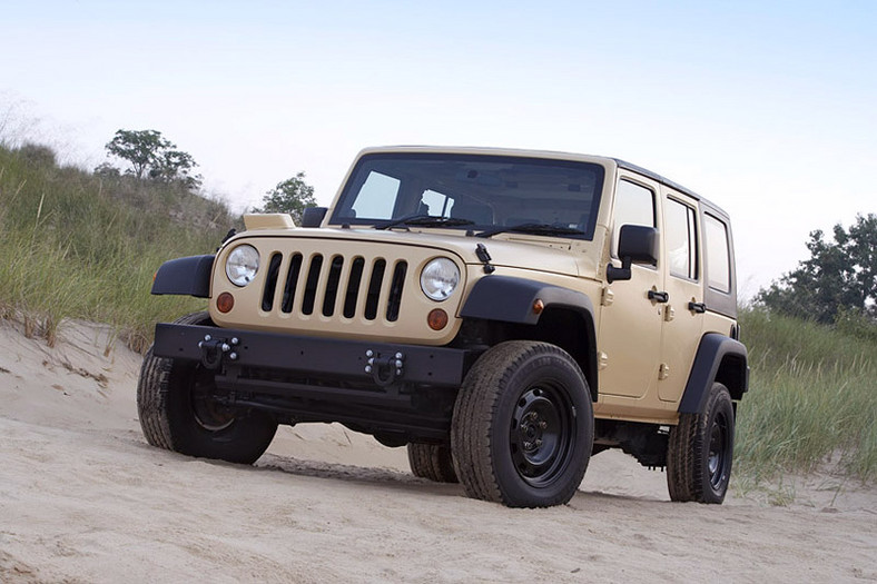 Wojskowy Jeep J8 – Wrangler powraca na pole walki