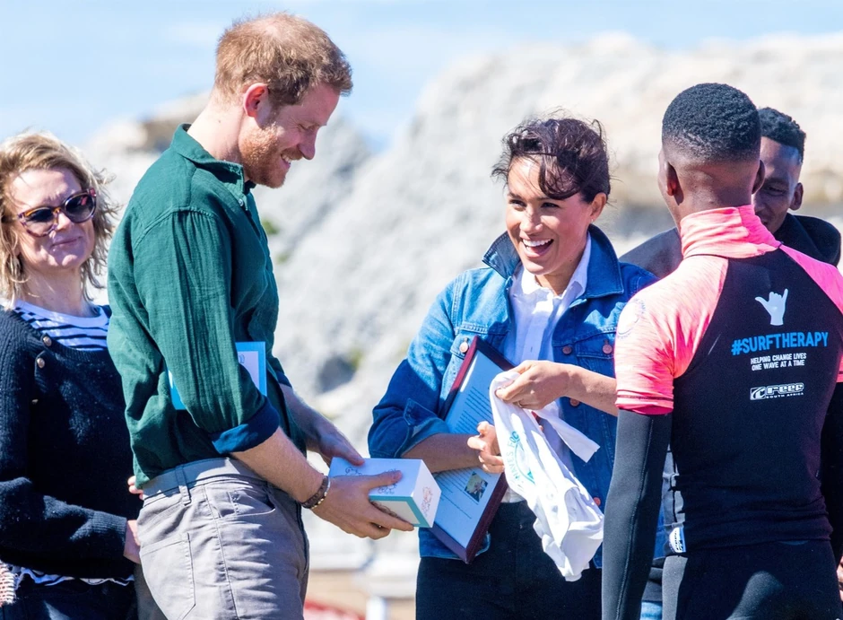 Princ Hari i Megan su u Africi