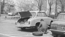 Pełen nostalgii QUIZ o życiu w czasach PRL. Na pytaniu nr 8 prawie nikt się nie wyłoży
