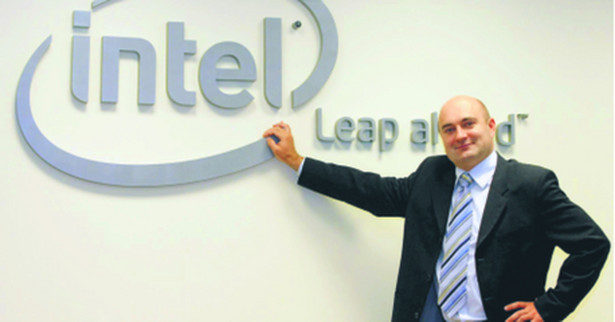Tomasz Klekowski, dyrektor Intelu odpowiedzialny za segment biznesu w regionie Europy, Bliskiego Wschodu i Afryki MATERIAŁY PRASOWE