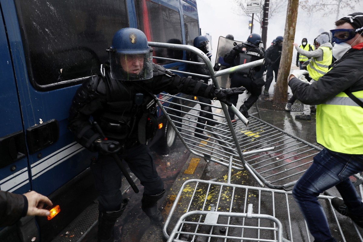 Francja starcie z policją