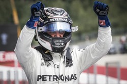Formuła 1: Mercedes jako pierwszy wyjechał po przerwie na tor