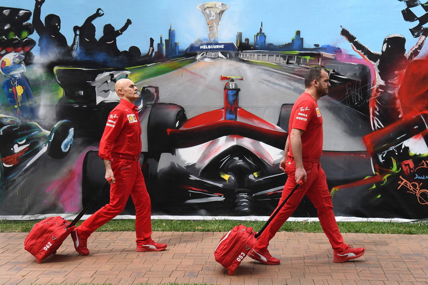 Ekipa Ferrari wraca z Australii