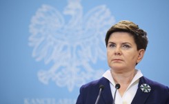 Kogo Polacy widzieliby na stanowisku premiera? Szydło za... Szydło. SONDAŻ