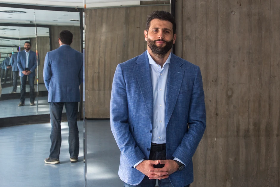 Ukoliko procenim da mogu da dam svoj doprinos zemlji i društvu a da ne pređem preko svojih ljudskih načela, onda o svemu mogu da razmišljam, Aleksandar Šapić