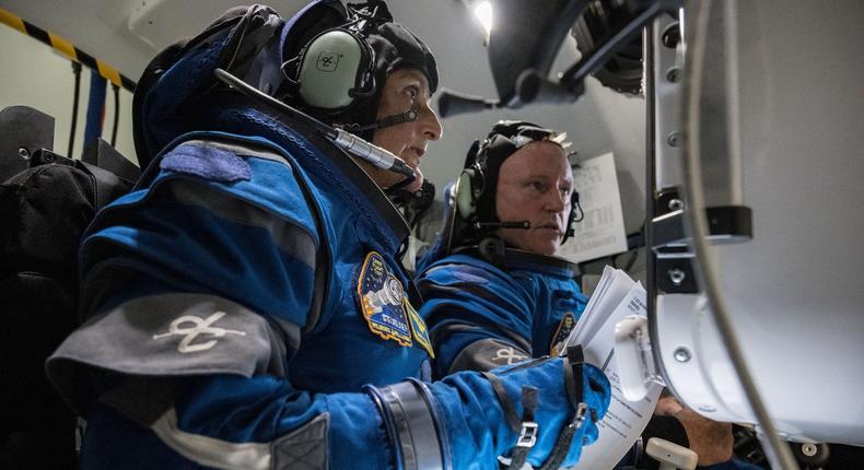 NASA astronauts Butch Wilmore and Suni Williams conduct suited operations in the Boeing Starliner simulator at NASA's Johnson Space Center.NASA/Robert Markowitz