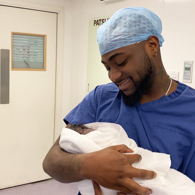 Davido welcomes first son and child with Chioma {Twitter/iam_davido]