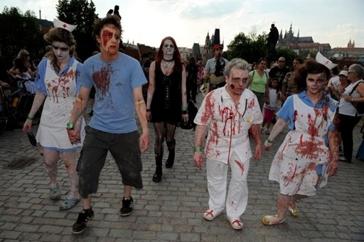 ZOMBIE WALK