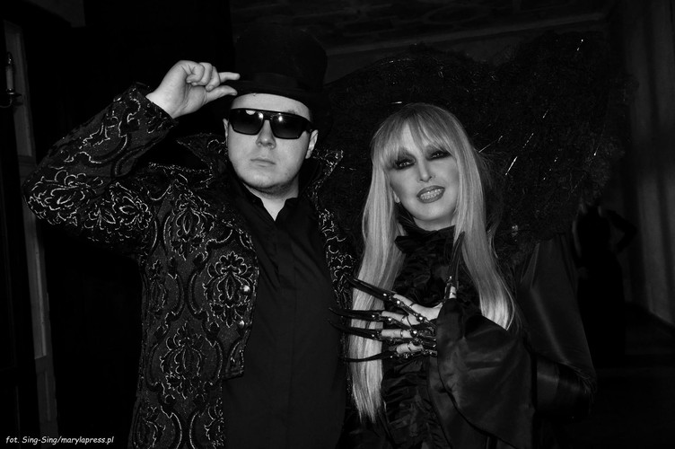 Donatan i Maryla Rodowicz obserwują pełnię