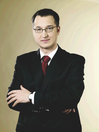 Jaka jest ochrona informacji poufnych przy przejęciu spółki publicznej