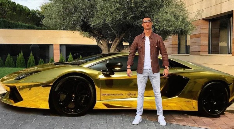 CR7