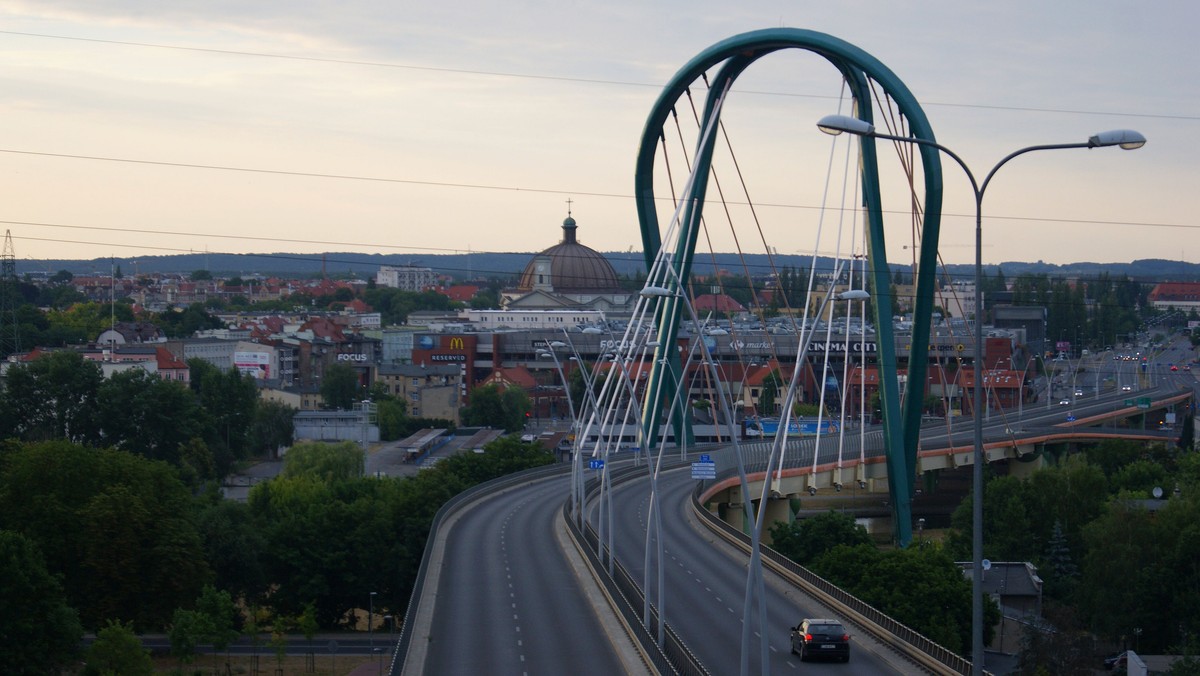 Bydgoszcz pobiła kolejny rekord niskiego bezrobocia, które pod koniec grudnia wynosiło tylko 3,6 proc. To najlepszy wynik w regionie, choć Toruniowi brakuje do niego niewiele.