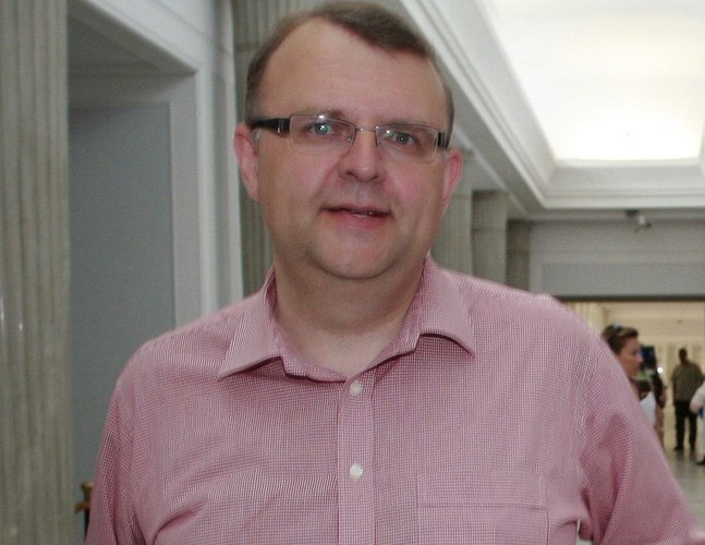 O związki z Opus Dei posądzano m.in. ministra kultury w rządzie Buzka, Kazimierza Michała Ujazdowskiego