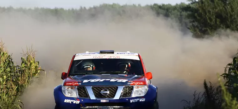 Hungarian Baja 2010: Hołowczyc wylądował na drzewie