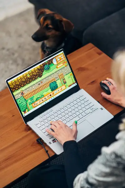 Kasia jest na bieżąco ze wszystkimi grami. Tu jedna z ulubionych &quot;Stardew Valley”