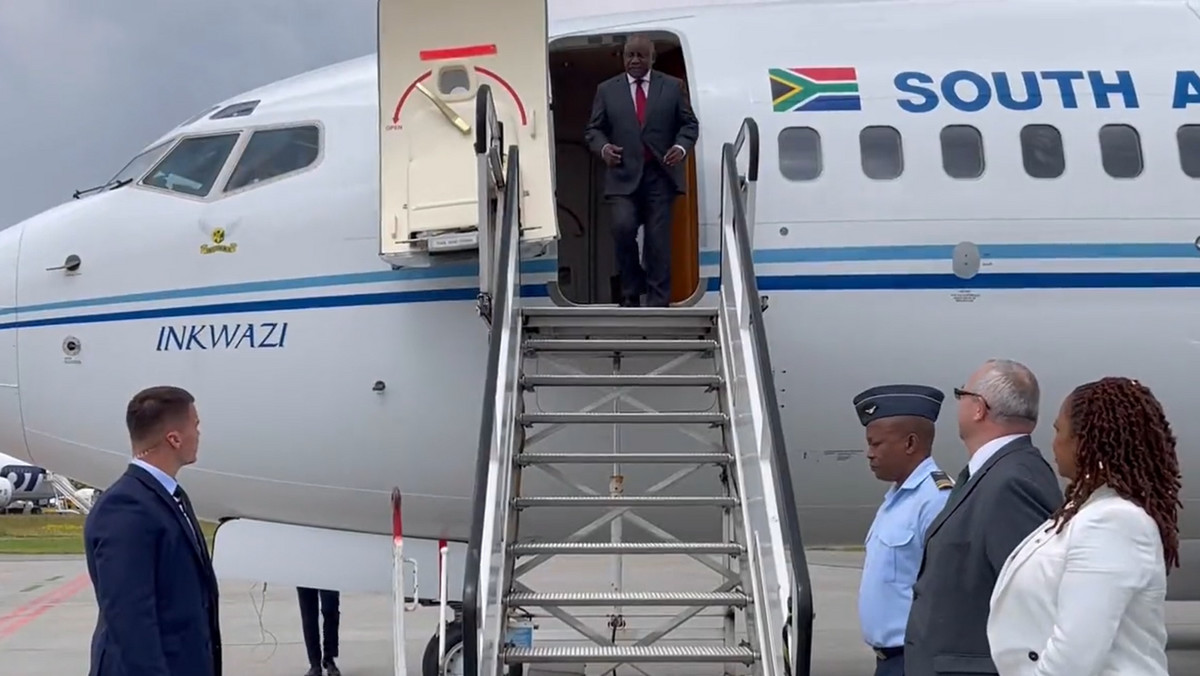 Delegacja prezydenta RPA utknęła na lotnisku w Warszawie