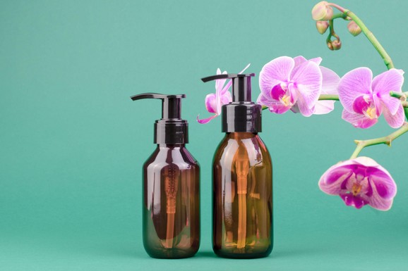 Beauty revolucija na testu: Da li su luksuzne refill ambalaže novi standard svesne lepote?