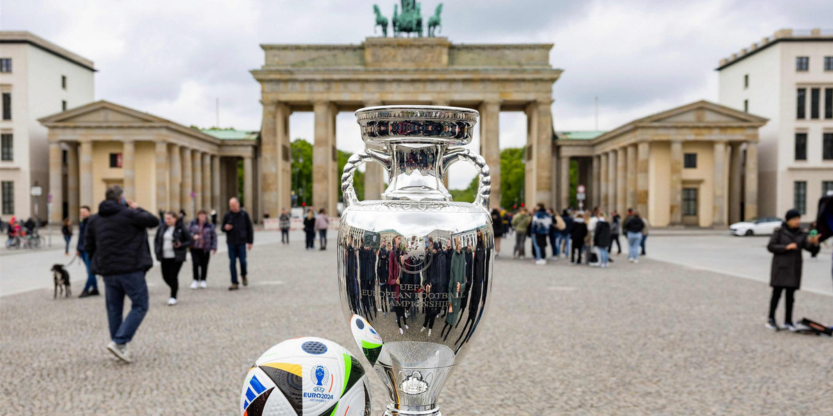 Mistrzostwa Europy rozpoczną się 14 czerwca i potrwają do 14 lipca. Ile pieniędzy z niemieckich boisk podniesie reprezentacja Polski? 