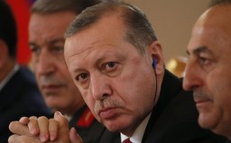 Erdogan o Holandii: "Kraj niedobitków nazizmu, faszystów"